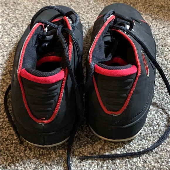 Black red white converse size 8.5 - Picture 3 of 5